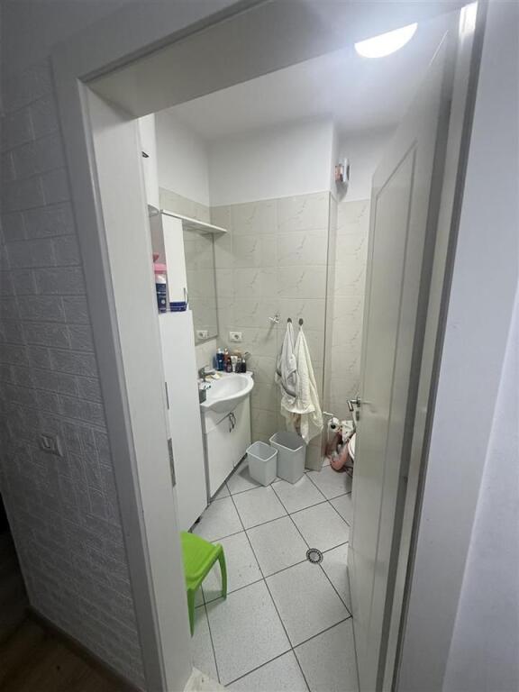 VENDESI APPARTAMENTO 2+1 YZBERISHT 165.000 EURO