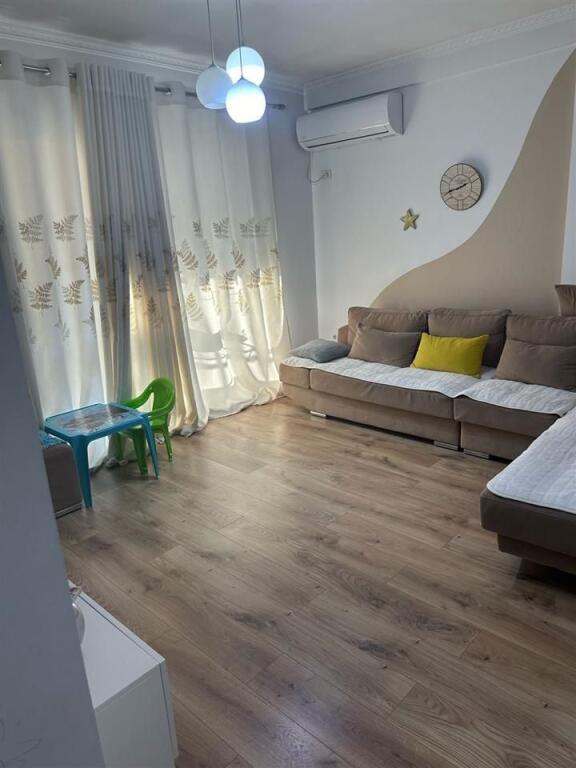 VENDESI APPARTAMENTO 2+1 YZBERISHT 165.000 EURO