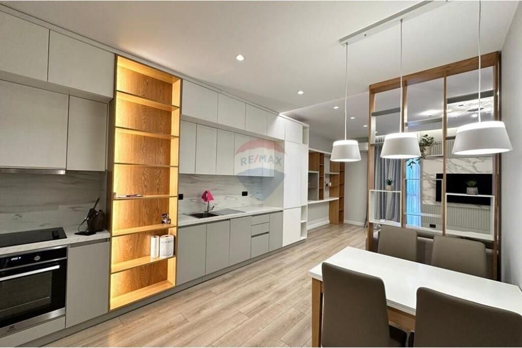 Appartamento in affitto 2+1+2 in Via dei Kosovari