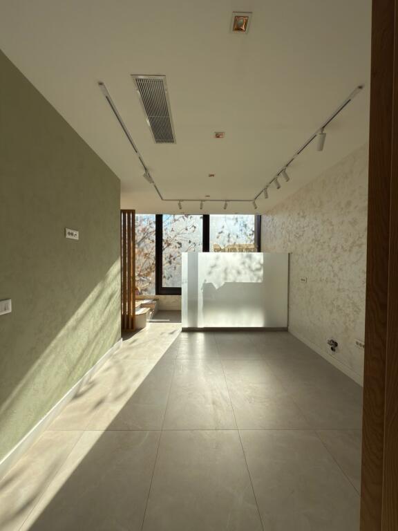 SHOP FOR SALE - DIBRA STREET