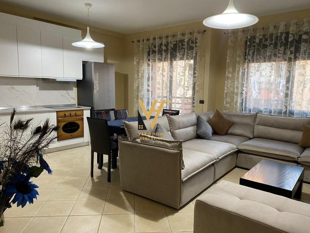 JEPET APARTAMENT 2+1+2+BLK ME QIRA TE MINE PEZA 90.000 LEKE