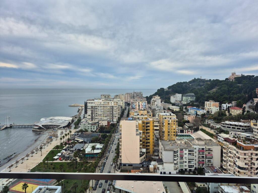Appartamento in affitto 2+1+2 con, Vista fantastica sul mare a Vollga Durres