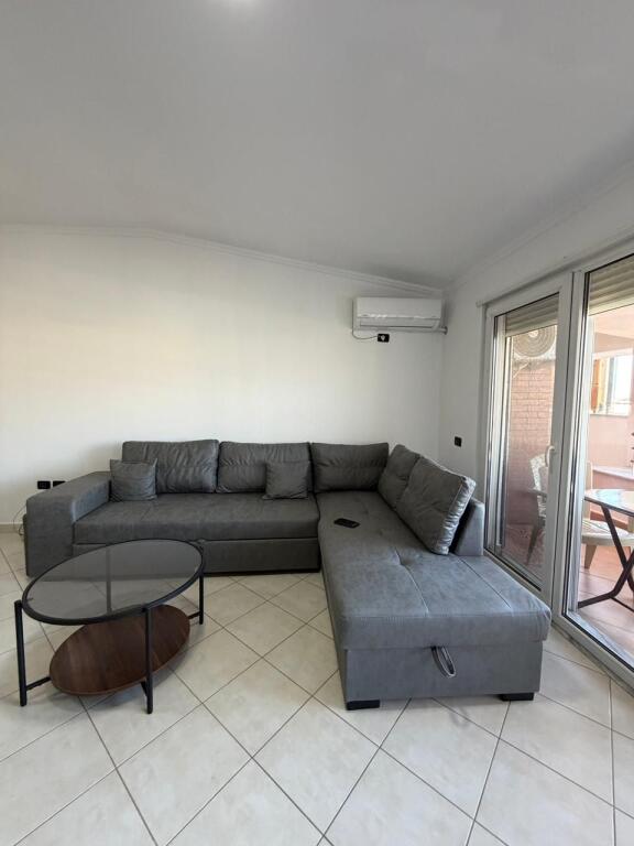 QIRA APARTAMENT 1+1 Kodra e diellit