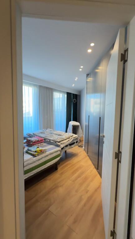 In affitto – Appartamento di lusso 2+1+2 Centro di Tirana – con vista