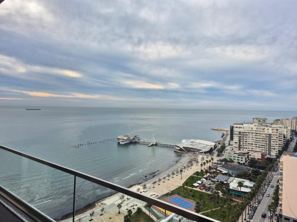 Appartamento in affitto 2+1+2 con, Vista fantastica sul mare a Vollga Durres