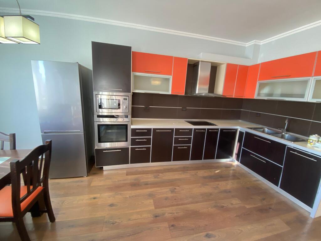 2+1,furnished at vila gold,700 thousand leke