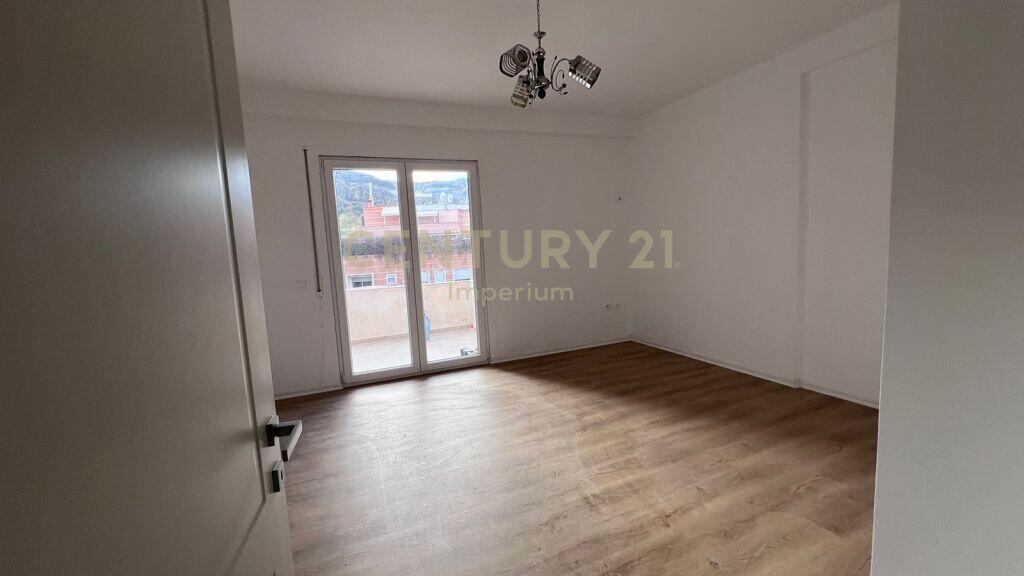 🏡 APARTMENT 2+1+2 NEAR THE BOTANICAL GARDEN – PARTIALLY FURNISHED 🌿