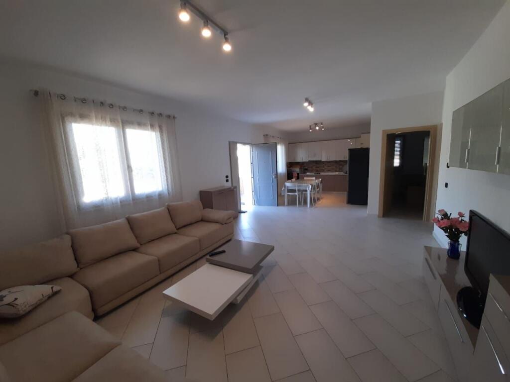 villa in affitto nella zona shenavlashit durres