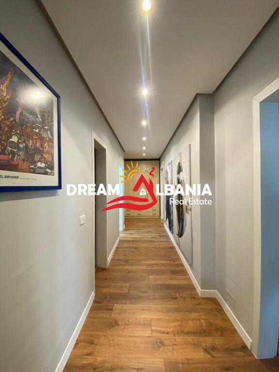 Apartament 2+1 me qera tek Ish Ekspozita Shqiperia sot ne Tirane (ID 42211293)