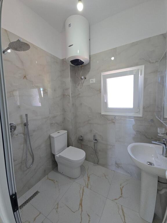 APPARTAMENTO IN AFFITTO 2+1 A KENETE DURRES