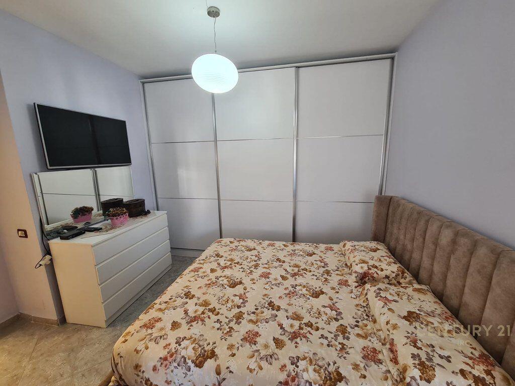APPARTAMENTO 1+1+STUDIO VICINO A GLOBI