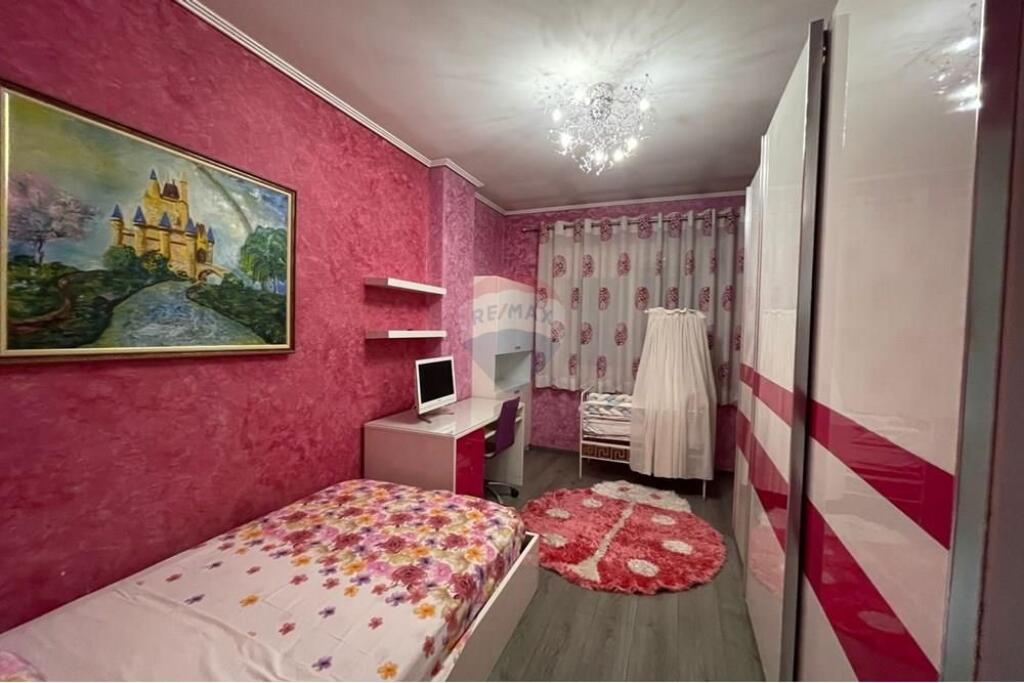 Apartament me qera 3+1+2 tek Astiri i negociueshem