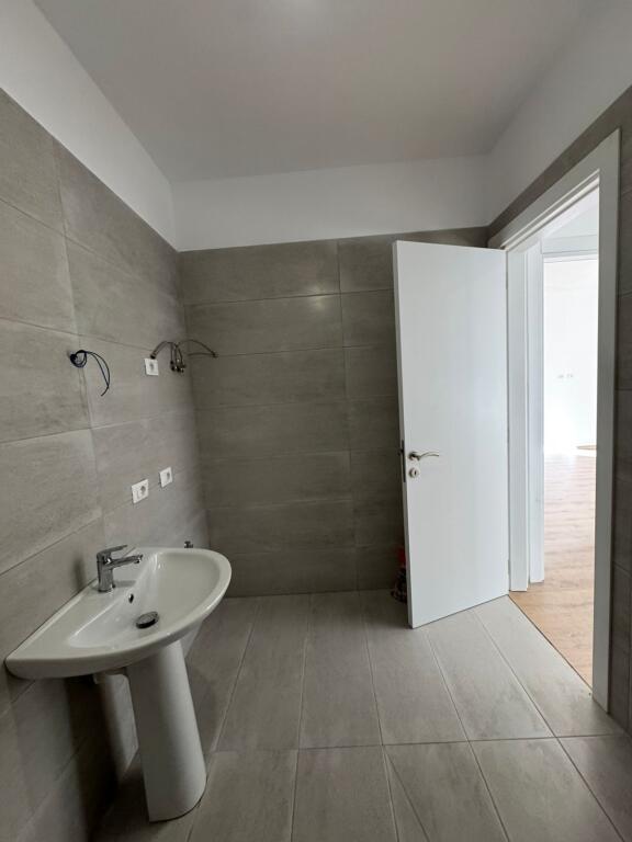 SELLING APARTMENT 2+1+2 BRIGADES BUILDING 190,000 €