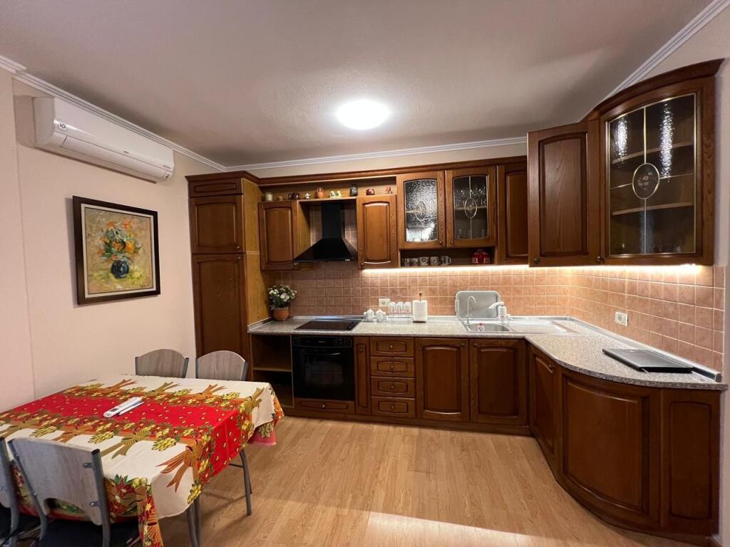 Appartamento 1+1 in Affitto a Pazari i Ri