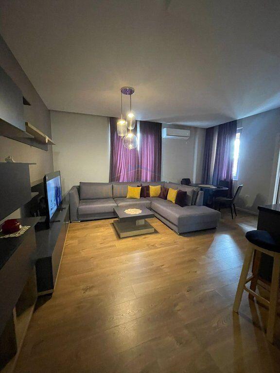 Affitto, Appartamento 2+1+2, Via Bardhyl, Tirana.
