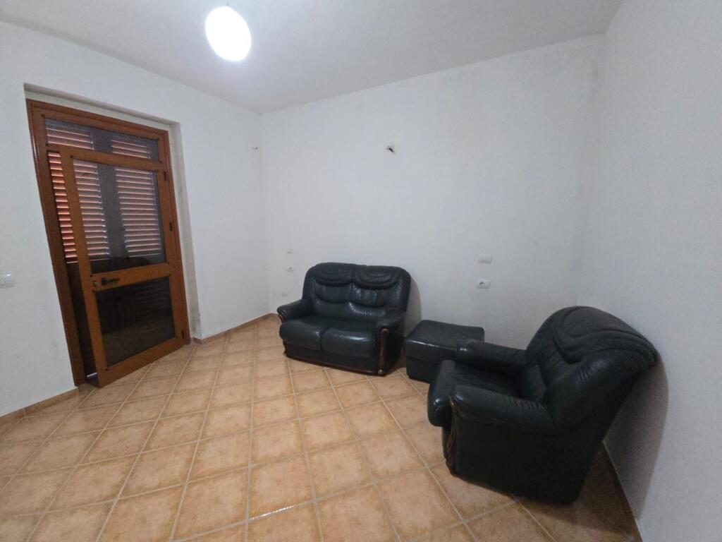 FOR RENT APARTMENT 3+1 NEAR THE MACARONI FACTORY DURRES