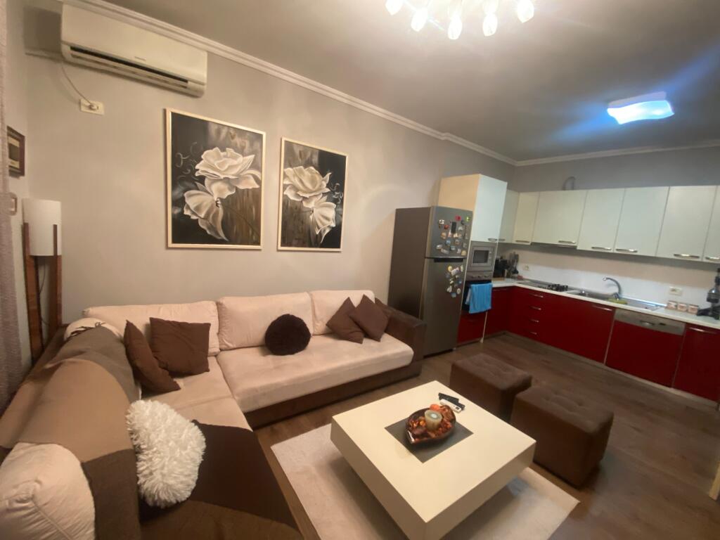 For sale 2+1, at globe 21 December, price 225 thousand euro