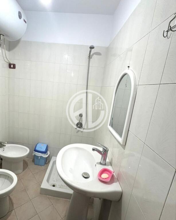Apartament per Qira