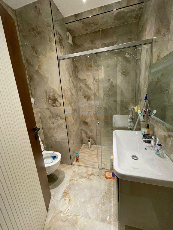 Affitto, Appartamento 2+1+2, Via Bardhyl, Tirana.