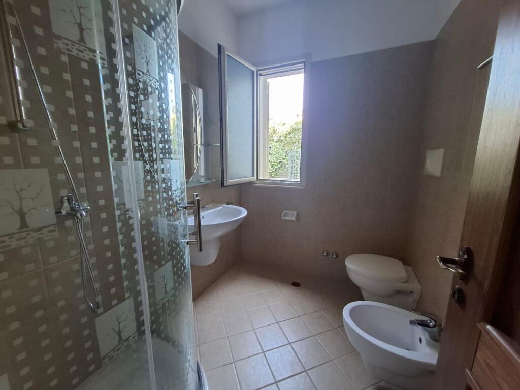 Villa in affitto Durres xhafzotaj