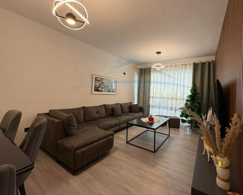 Qera Apartament 1+1 450 Unaza e Re