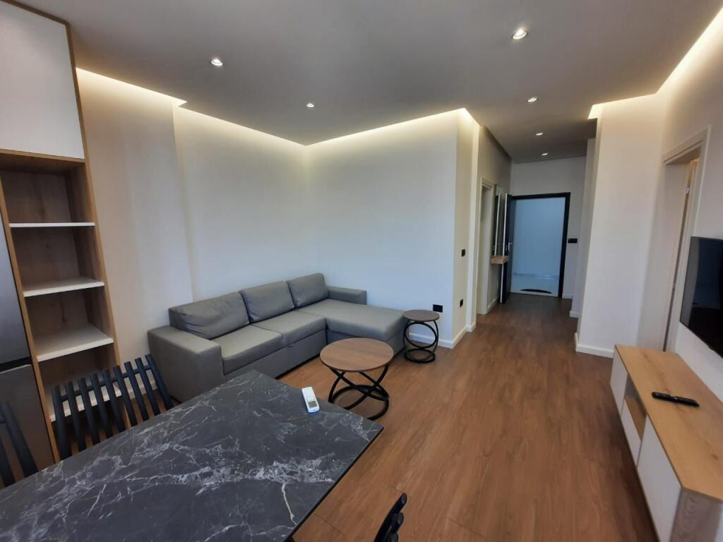 Apartment 2+1 for rent in the center of Durres