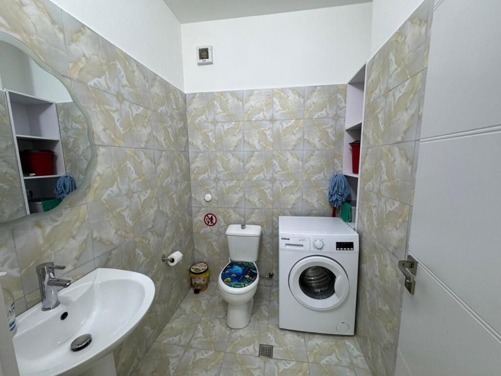 Shitet Apartament 2+1+2+Verand Vollga