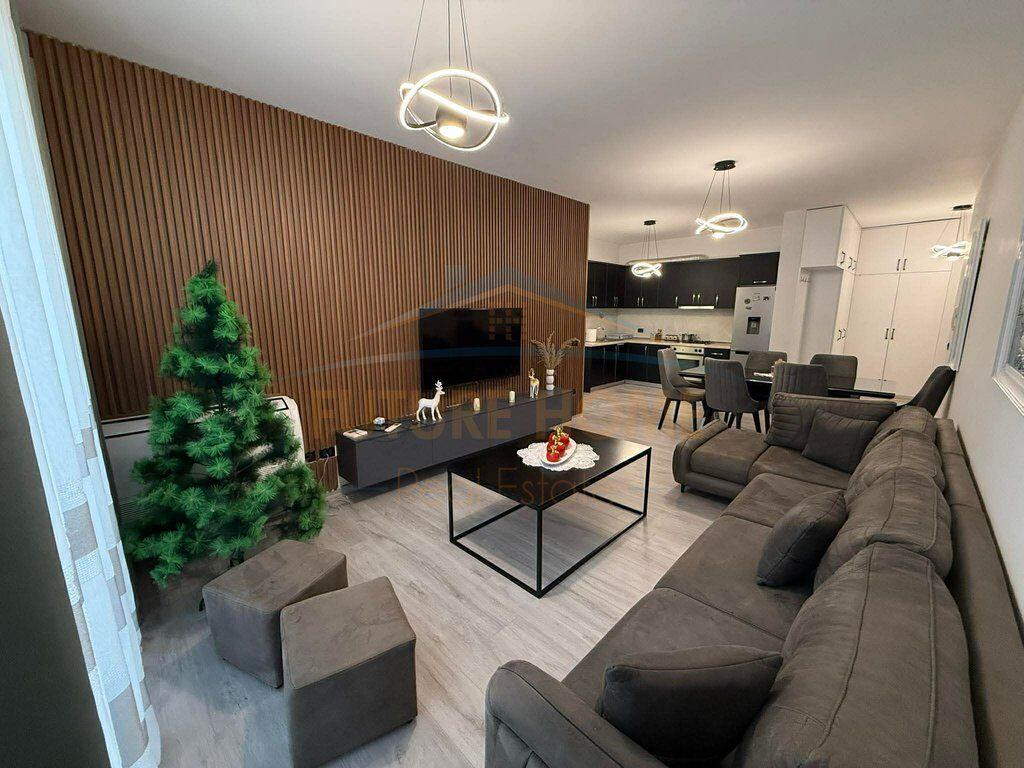Qera Apartament 1+1 Unaza e Re
