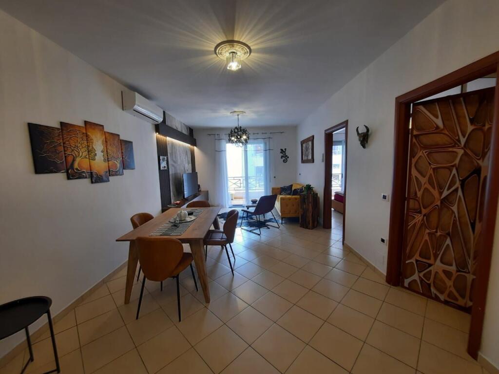 Appartamento in affitto 2+1 QUARTIERE 13 DURRES
