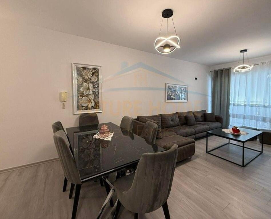 Qera Apartament 1+1 450 Unaza e Re