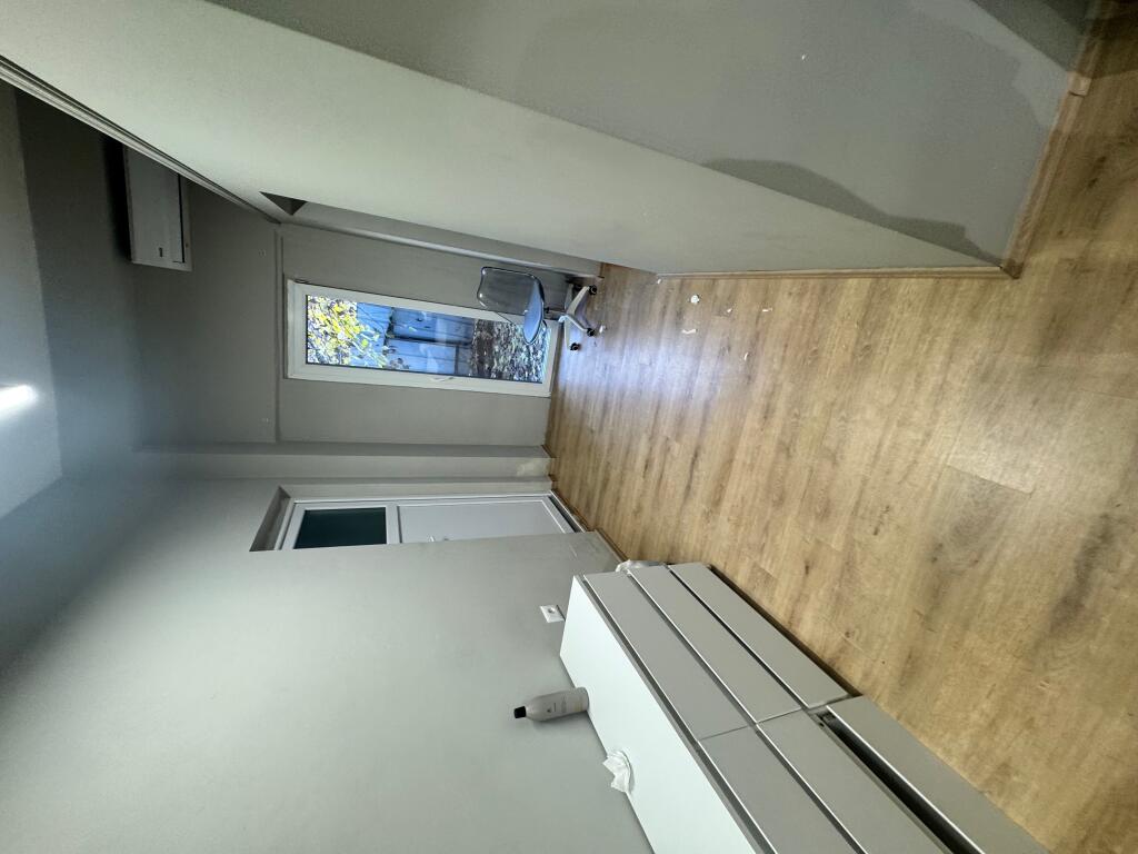 🏢 Business Space for Rent 50 m2– Selvia