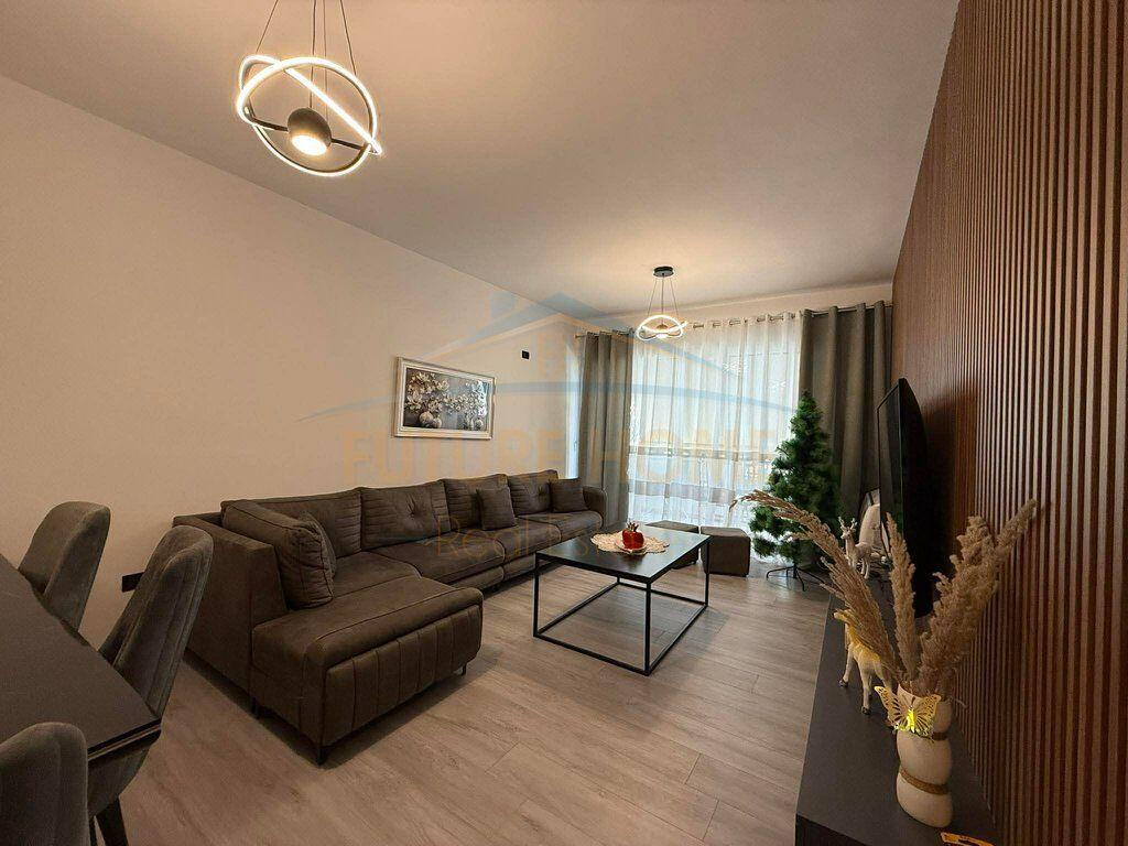 Qera Apartament 1+1 Unaza e Re