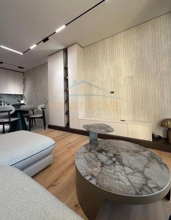Qira, Apartament 1+1, Golden Tower, Rruga Mine Peza