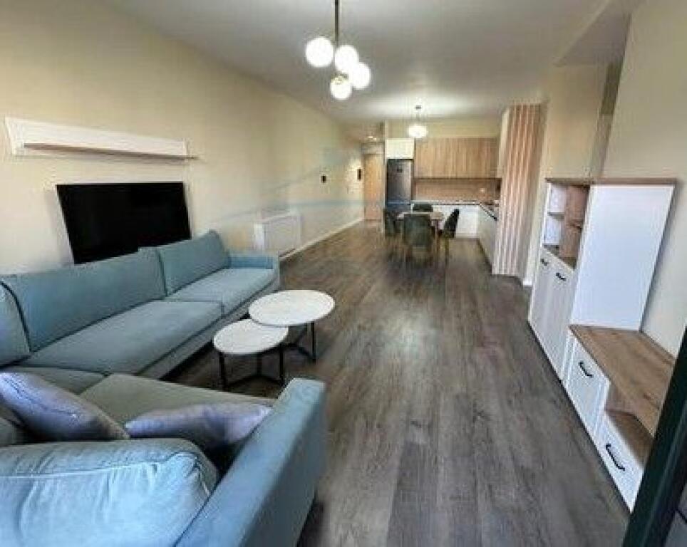 In affitto, Appartamento 2+1+2 POSTI AUTO Green City Residence, Tirana..
