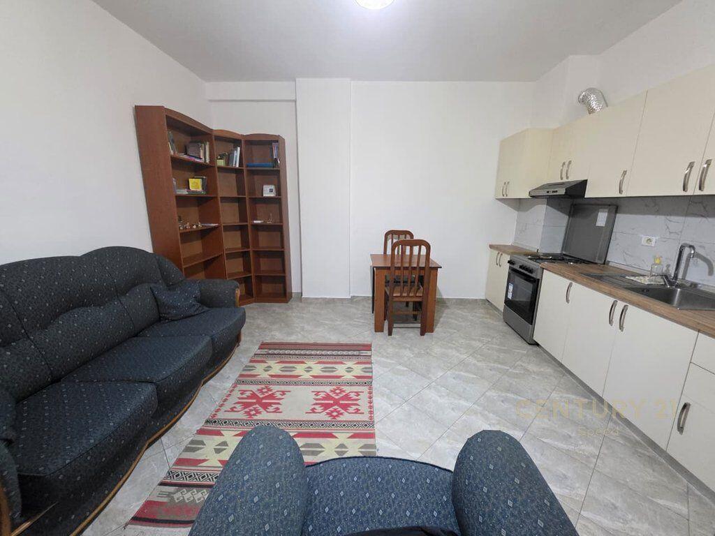 Japim me qira apartament 1+1 tek Liqeni i Thate ! 470 € /Muaj
