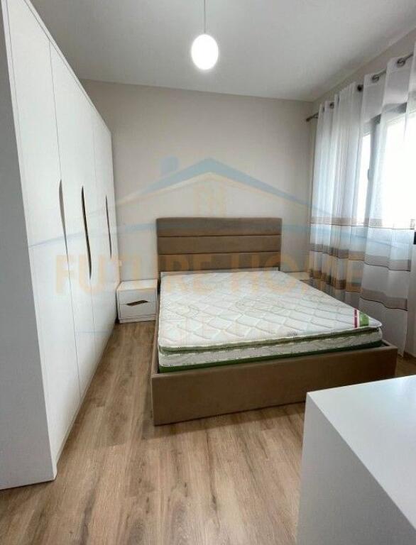 Affitto, Appartamento 2+1+2 Bagni, Square 21