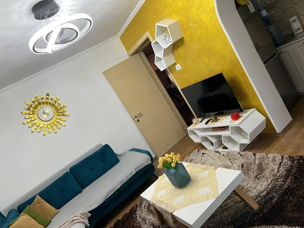 Appartamento 2+1 in Affitto - Ospedale Americano 3- Tirana