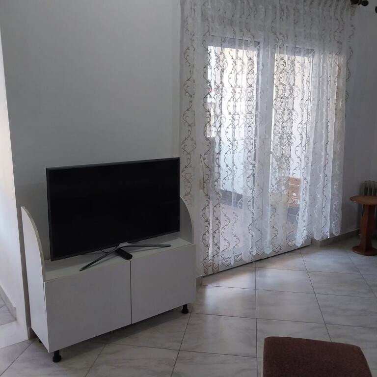 Apartament 2+1, Restorant Fresku!