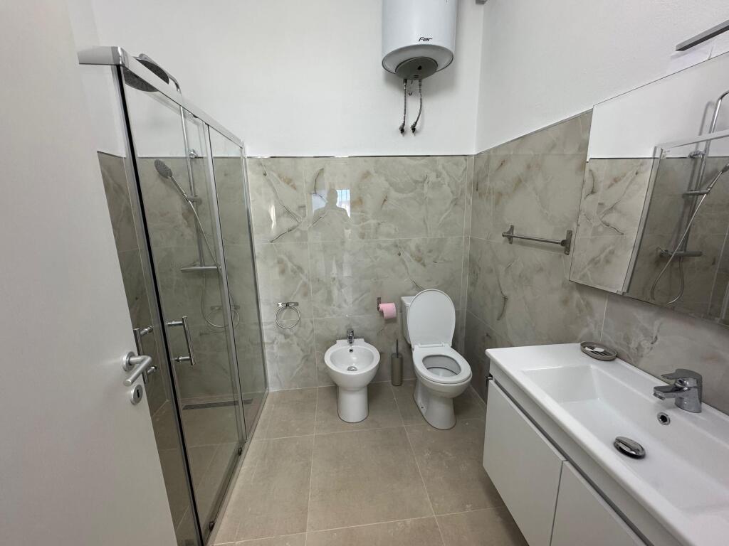 private house for rent 2+1 neighborhood 15 hospital durres