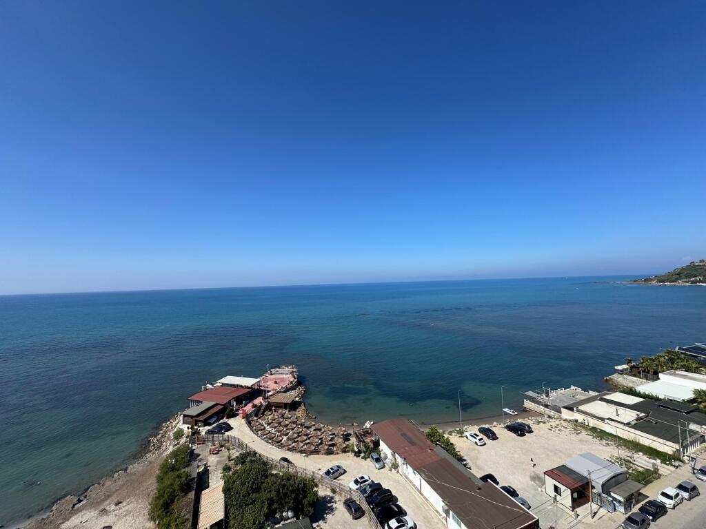 Appartamento in affitto 3+2+4 Vollga Durres