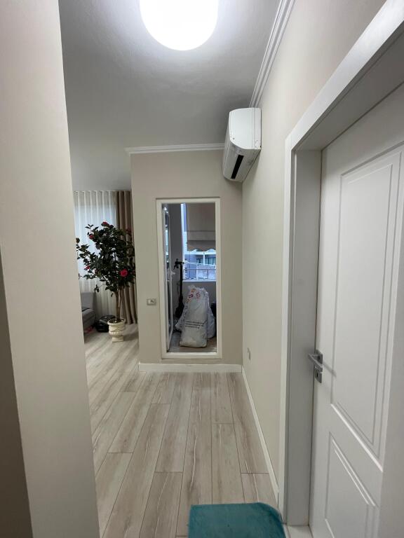 Rruga Kosovarve Jepet Apartament 1+1 Me Qera