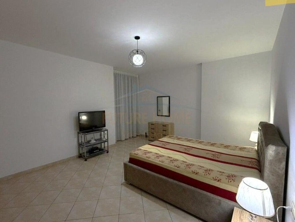 Qira, Apartament 2+1, Rruga e Kavajës, Tiranë
