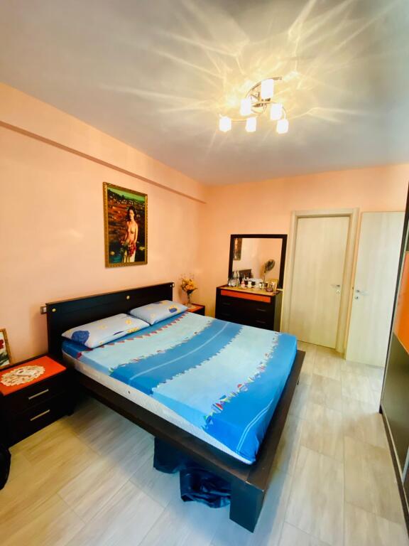 Appartamento in affitto 2+1+2 con vista fantastica sul mare a Vollga Durres