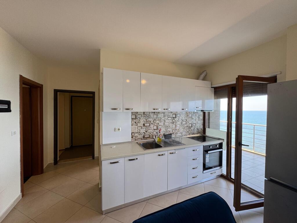 Appartamento in affitto 3+2+4 Vollga Durres