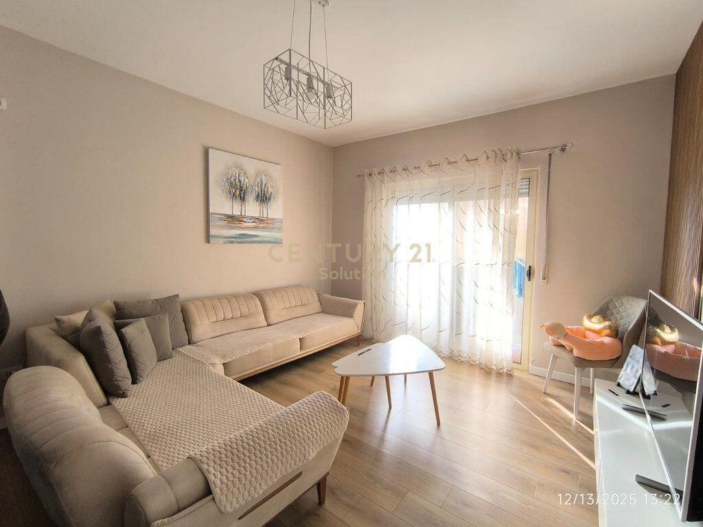 Jepet apartment 2+ 1 ne Misto Mame  500 💶