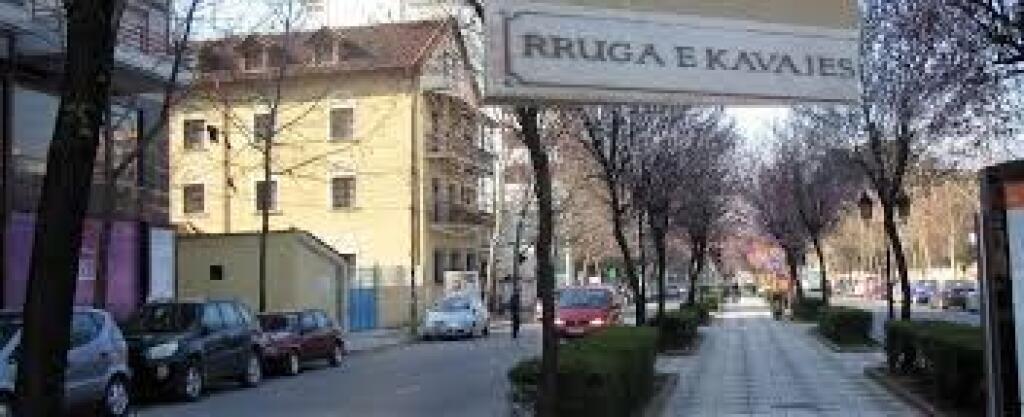 🏡 Apartment 1+1 for Sale – Kavajës Street (near Square 21)