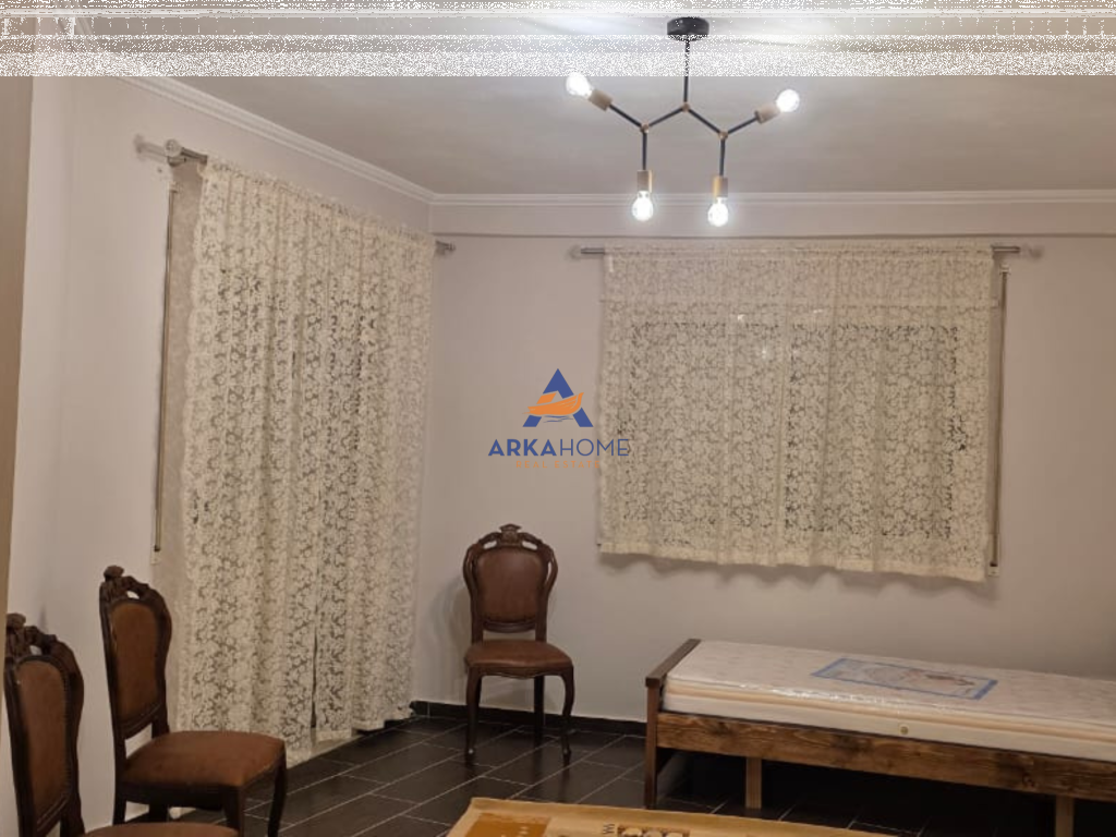 AFFITTASI APPARTAMENTO 2+1+3 BALCONI "MISTO MAME" 50.000 LEKE