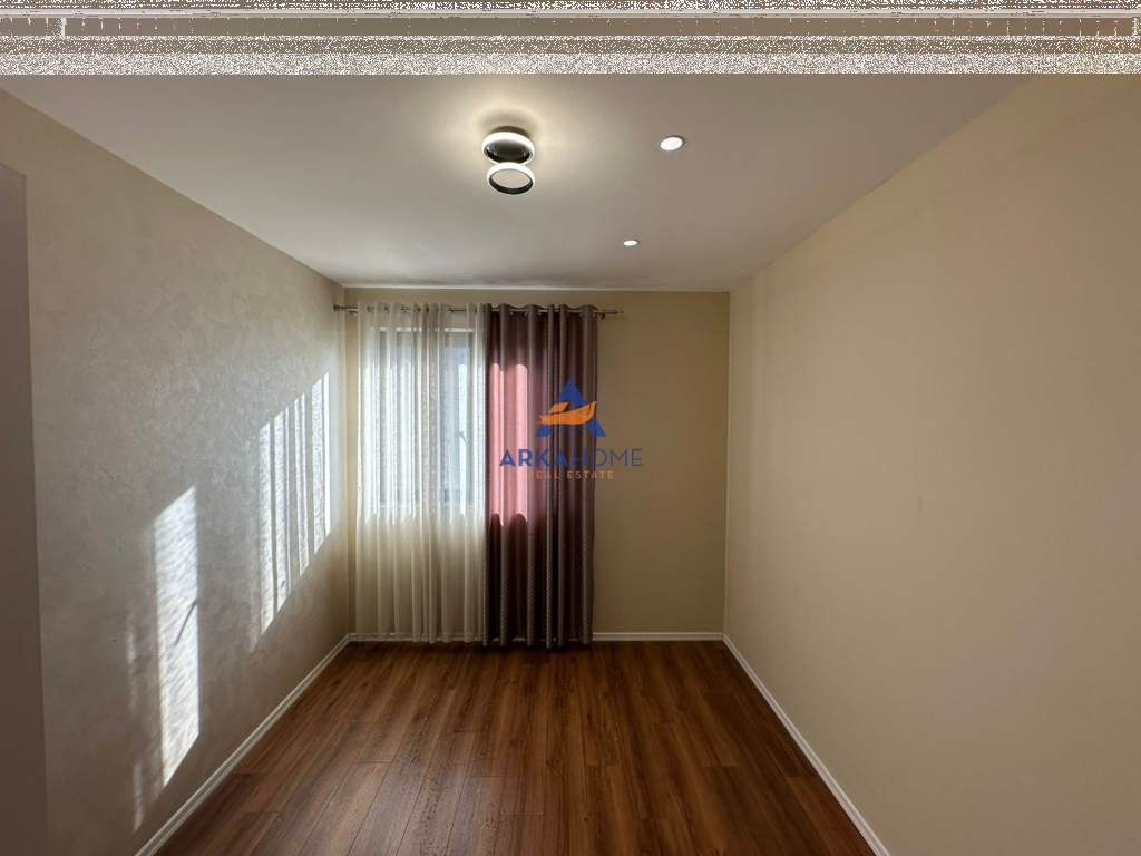 AFFITTASI APPARTAMENTO 2+1+BALCONE "ASTIR VIA PJETER ZARISHI" 500 EURO