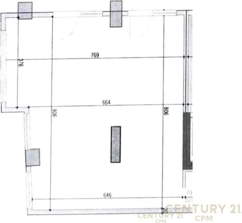 Commercial space for rent in the center of Tirana, between Hoxha Tahsim Street and Qemal Stafa Street.