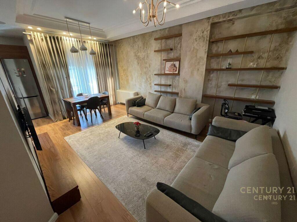 Shitet apartament 3+1+2 në Rezidencën Park Gate, Rruga e Elbasanit